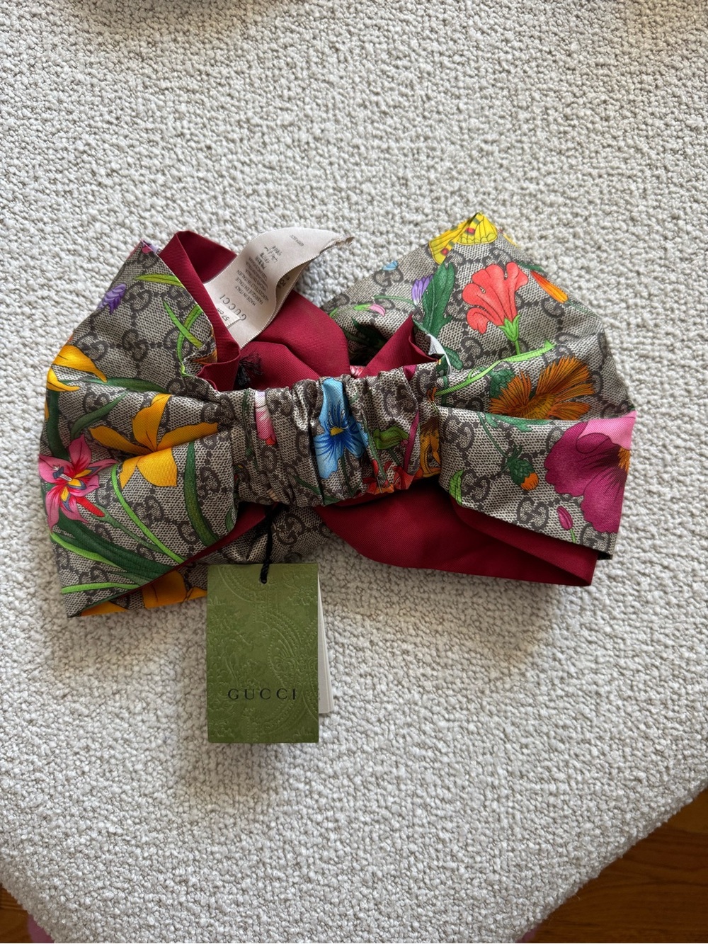 Gucci flora GG supreme pattern headband. - Picture 6 of 9